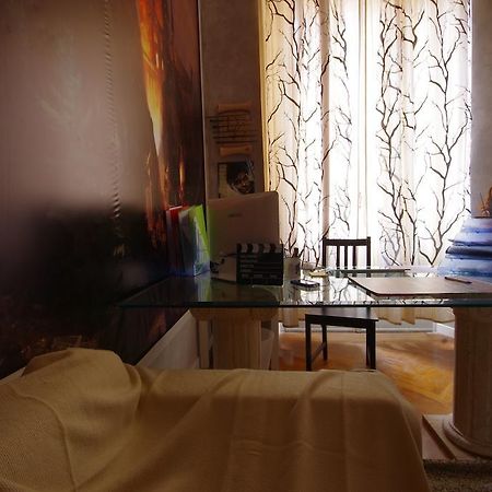 Movie Guesthouse Rom Eksteriør billede